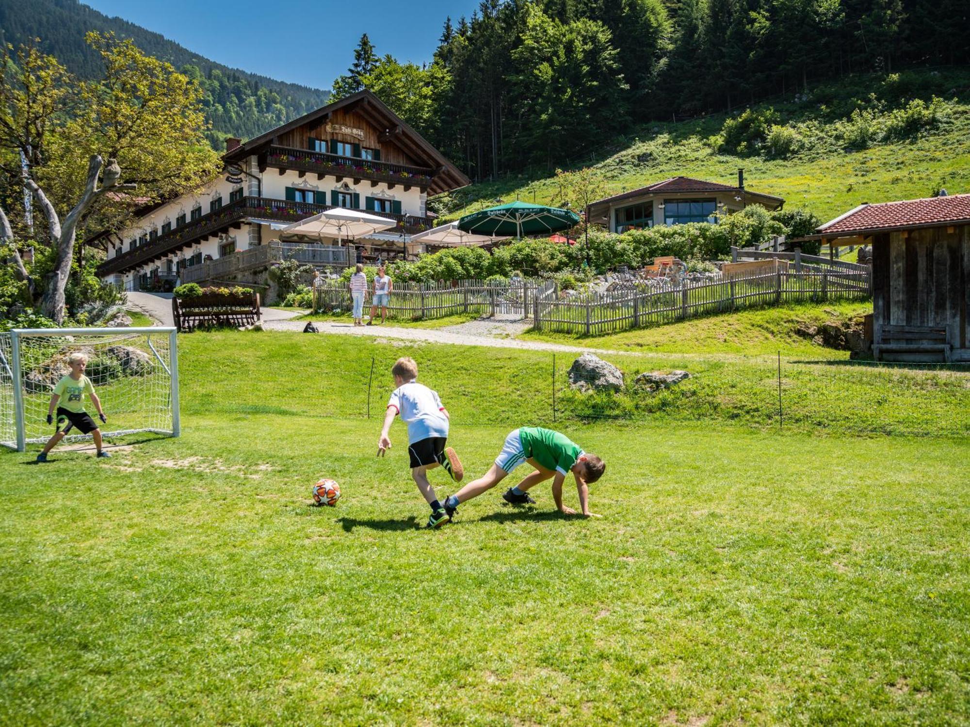 Berggasthof Hotel Duftbraeu I Ruhige Alleinlage I Mitten Im Gruenen Samerberg Exteriér fotografie